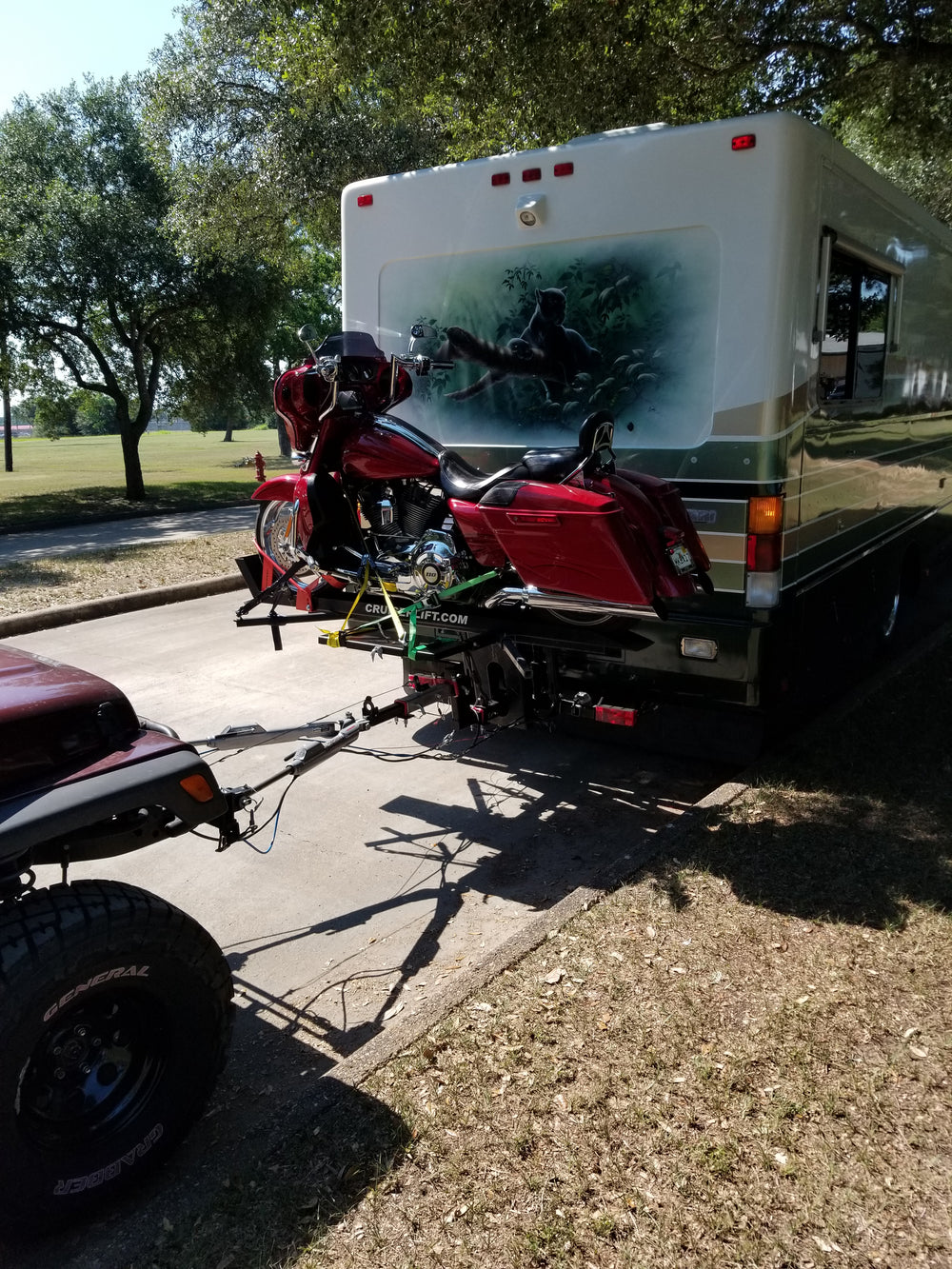 Cruiserlift Motorcycle Lift, Motorcycle Lift, Motorcycle Carrier, Motorcycle Hauler, Motorcycle, Motorhome, RV Motorcycle lift, RV Lift, RV Electric Motorcycle Lift, RV, Electric Motorcycle Lift, Harley, Honda, Victory, Yamaha, Winch Lift, Bikes, Bike Lift