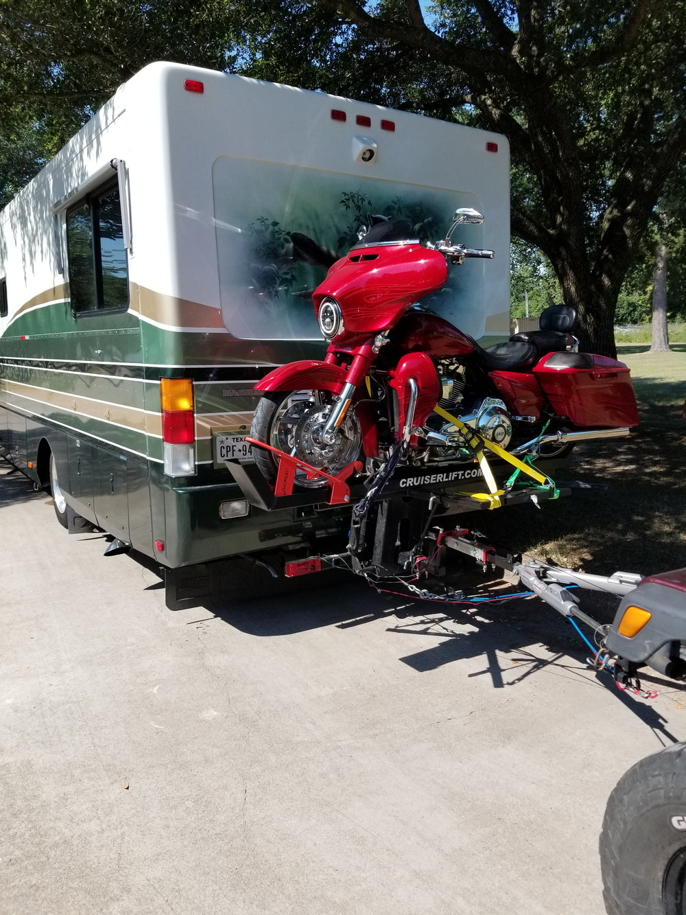 Cruiserlift Motorcycle Lift, Motorcycle Lift, Motorcycle Carrier, Motorcycle Hauler, Motorcycle, Motorhome, RV Motorcycle lift, RV Lift, RV Electric Motorcycle Lift, RV, Electric Motorcycle Lift, Harley, Honda, Victory, Yamaha, Winch Lift, Bikes, Bike Lift