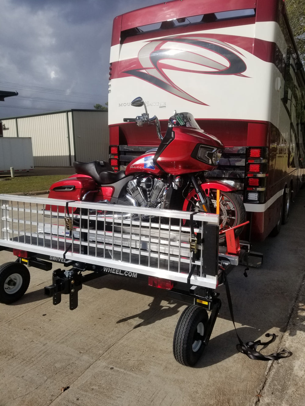 Swivelwheel-DW58 Tandem Tow Carrier / Hauler Transport System