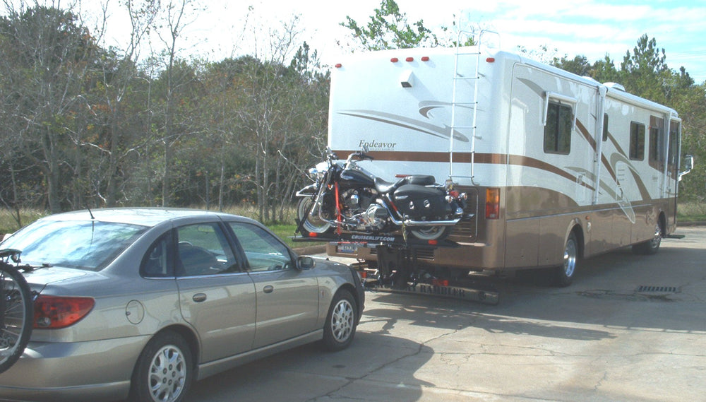 Cruiserlift Motorcycle Lift, Motorcycle Lift, Motorcycle Carrier, Motorcycle Hauler, Motorcycle, Motorhome, RV Motorcycle lift, RV Lift, RV Electric Motorcycle Lift, RV, Electric Motorcycle Lift, Harley, Honda, Victory, Yamaha, Winch Lift, Bikes, Bike Lift