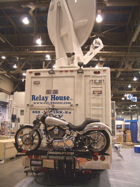 Cruiserlift Motorcycle Lift, Motorcycle Lift, Motorcycle Carrier, Motorcycle Hauler, Motorcycle, Motorhome, RV Motorcycle lift, RV Lift, RV Electric Motorcycle Lift, RV, Electric Motorcycle Lift, Harley, Honda, Victory, Yamaha, Winch Lift, Bikes, Bike Lift