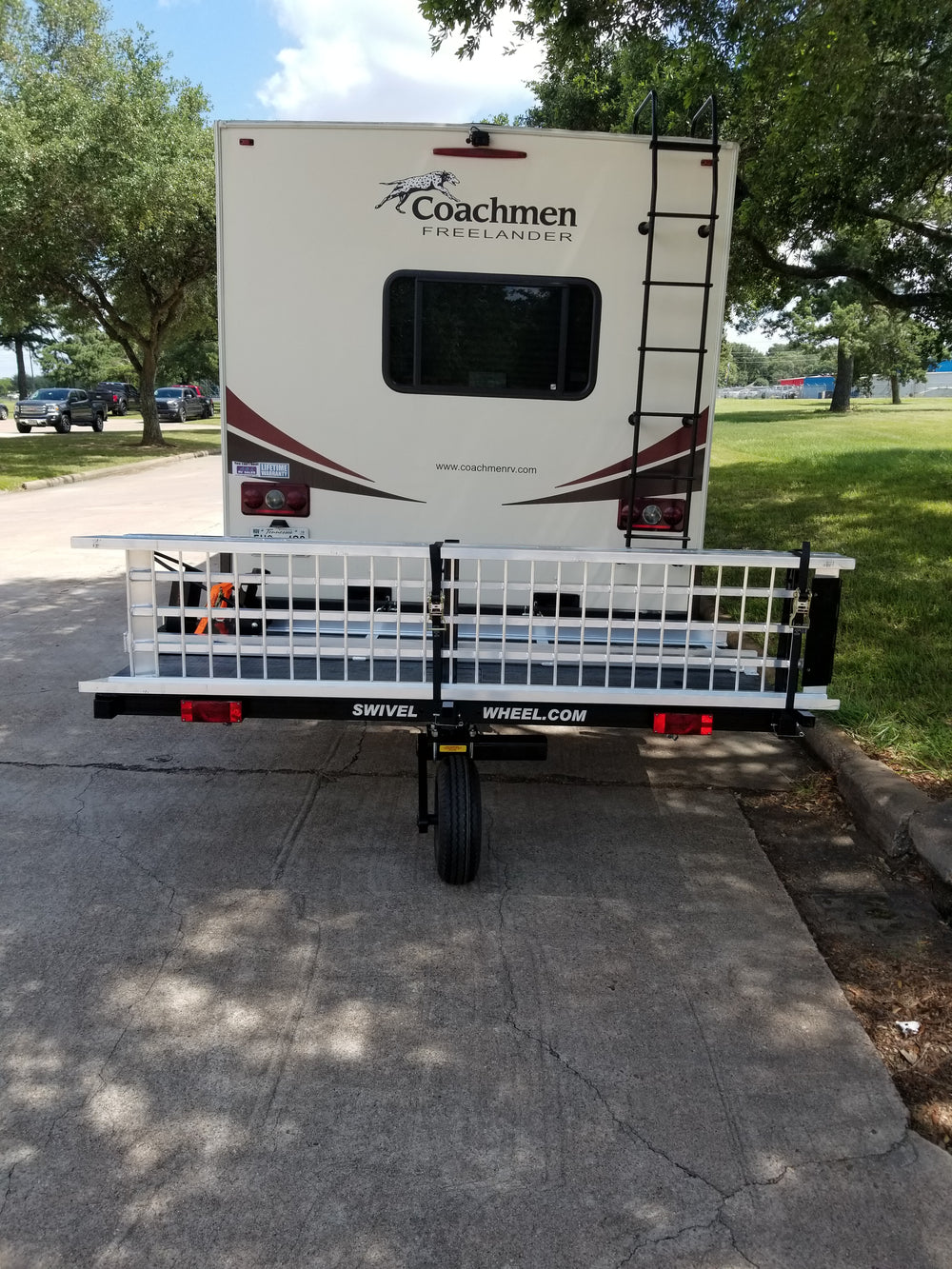 Swivelwheel Transport System,Swivelwheel Carrier, Swivelwheel Hauler, Motorcycle Carrier, scooter carrier, motorcycle hauler, scooter hauler, golf cart hauler, golf cart carrier, mini golf cart hauler, mini golf cart carrier, quickie mini golf cart hauler, quickie mini golf cart carrier, cricket mini golf cart carrier, cricket mini golf cart hauler, dirt bike hauler, dirt bike carrier, carrier, hauler, ATV hauler, ATV carrier, single wheel, sivelwheel 58, motorcycle, motor home, fifth wheels